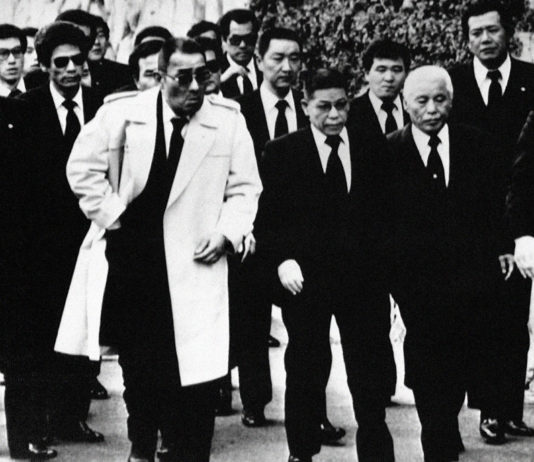 Les temps sont durs pour les yakuzas… (Enquête & Reportage)