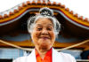 À 91 ans, cette maître chamane d’Okinawa porte un message pour l’Humanité