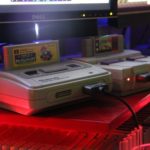 Japon : des patrons de bars de jeux-vidéo arrêtés pour violations de droits d’auteur