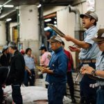 42158134_1014012772112345_1