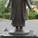 Yosano_Akiko(bronze_statue)