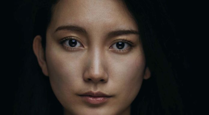 Black Box Diaries : le récit bouleversant d’une victime d’un viol