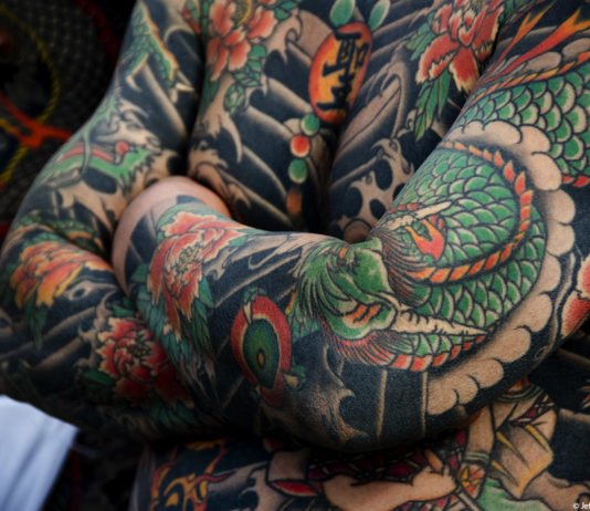 Décision historique : le métier de tatoueur bientôt légalisé au Japon