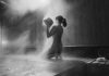 L’étrange magie des bains chauds japonais révélée par la photographie