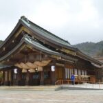 Haiden_of_Izumo-taisha-1