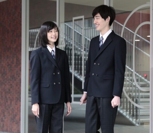 La vie d’élève LGBT au Japon : entre souffrances et progrès au fil du temps