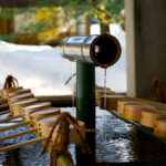 6-Temizuya_at_Yahiko_Shrine;_February_2016