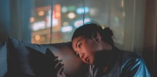 Au Japon, la solitude devient un enjeu de santé publique Au Japon, la solitude devient un problème de santé publique