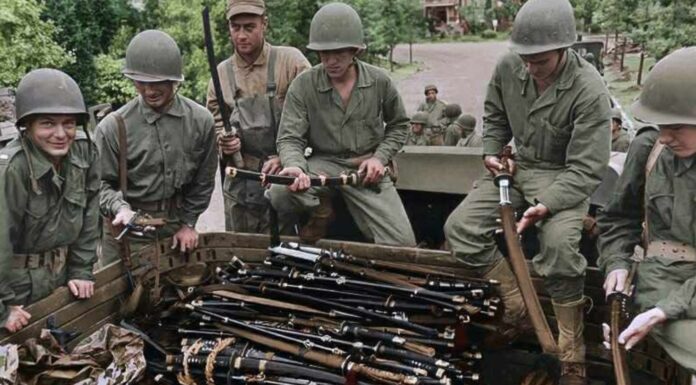 Après-guerre : l’histoire enfouie des katanas confisqués Après-guerre : l'histoire enfouie des katanas confisqués