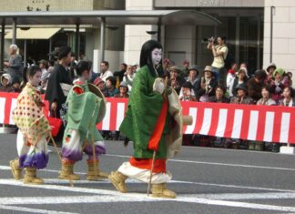Jidai Matsuri : des geiko défilent en femmes célèbres