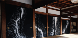 Le temple comme galerie : quand le sacré expose de l’art contemporain