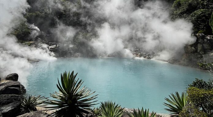 Les villages à onsen : un Japon dans la vapeur