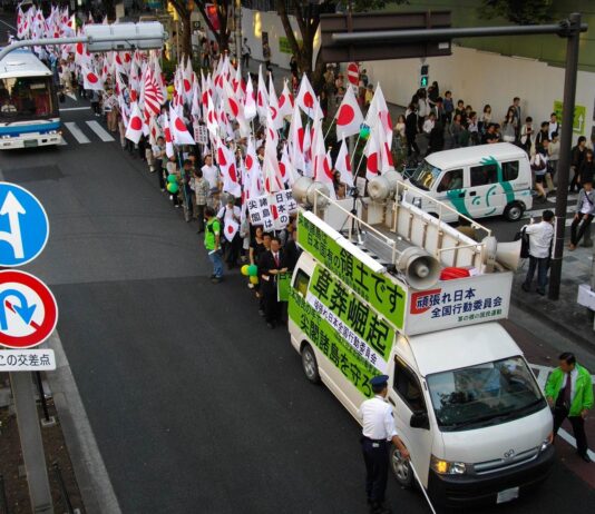 L’extrême droite japonaise, entre violence et impunité