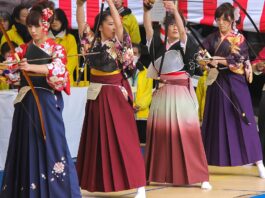 Le Hakama : du champ de bataille au défilé de mode