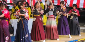 Le Hakama : du champ de bataille au défilé de mode