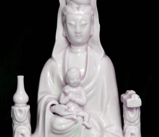 Les statues Maria Kannon des Chrétiens japonais clandestins